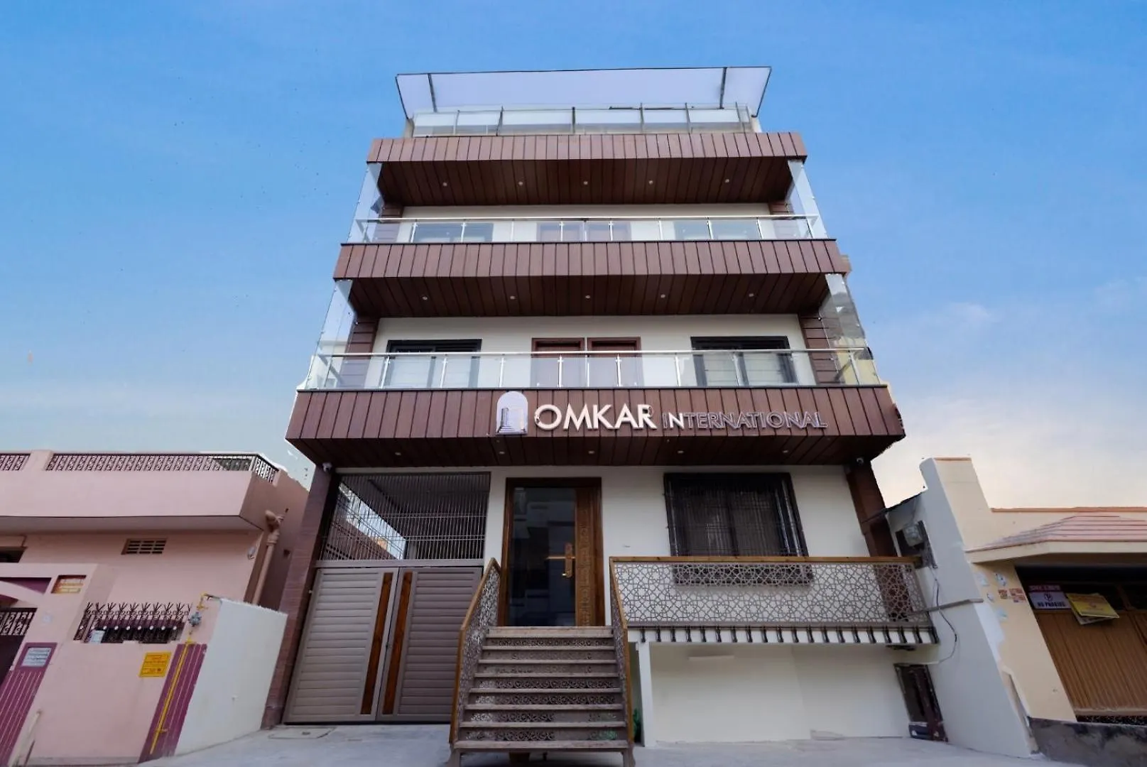 Hotel Omkar International Varanasi --A Premium Luxury Hotel -- 5-Star Feel At An Affordable Price -- location