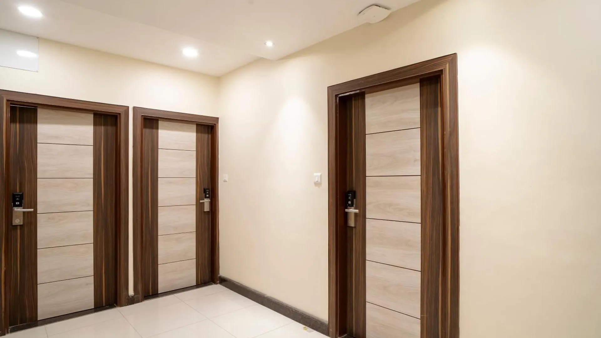 Hotel Omkar International Varanasi --A Premium Luxury Hotel -- 5-Star Feel At An Affordable Price -- 4*,