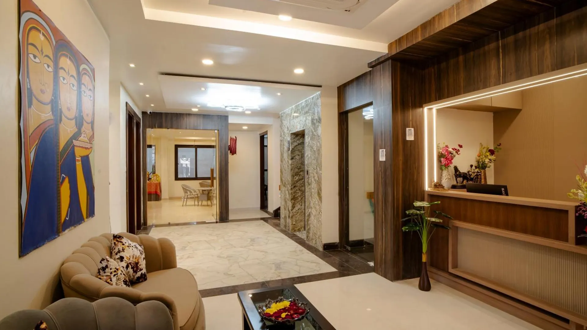 Hotel Omkar International Varanasi --A Premium Luxury Hotel -- 5-Star Feel At An Affordable Price --